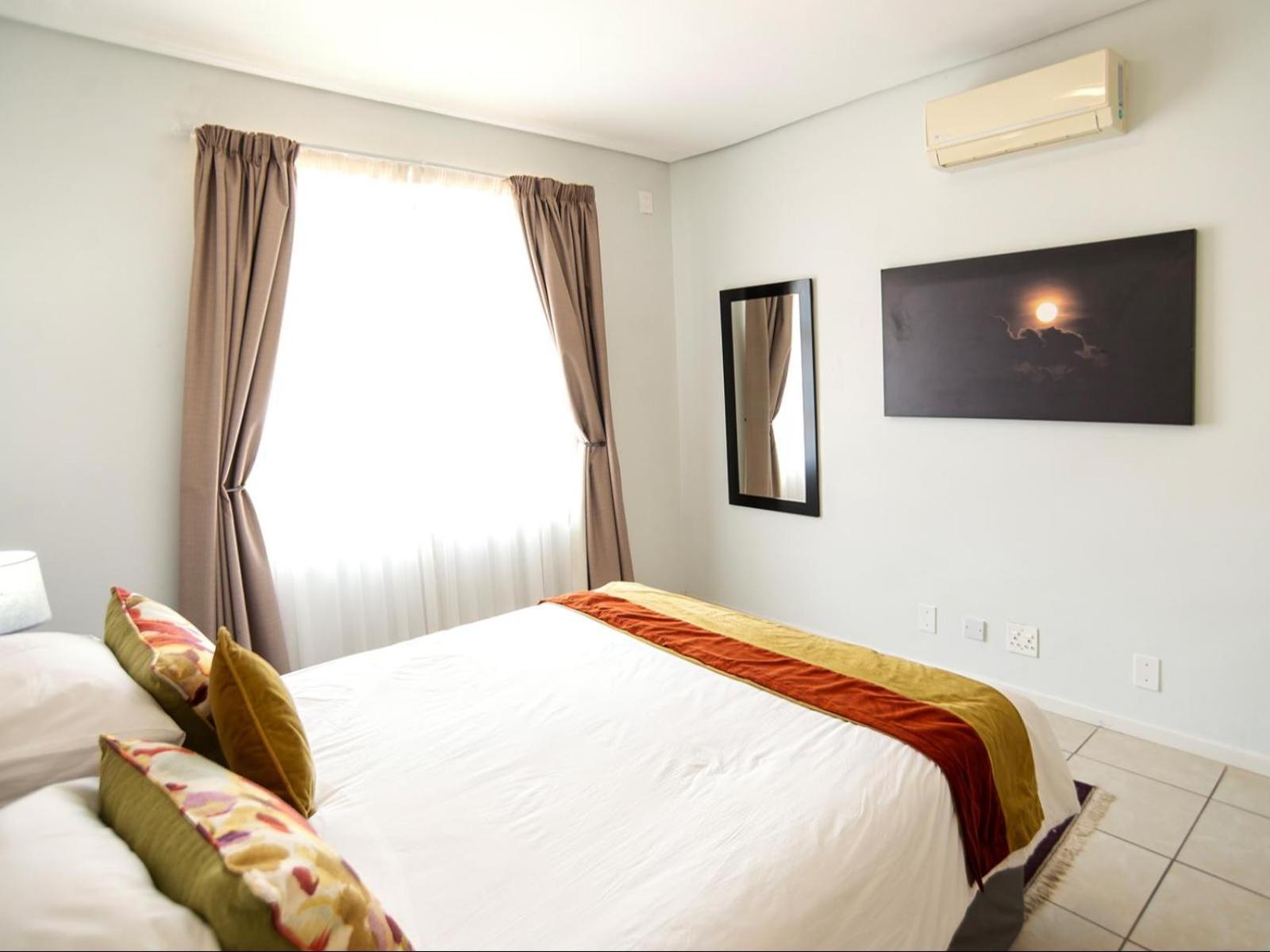 Apartments @ 125 غابورون الغرفة الصورة