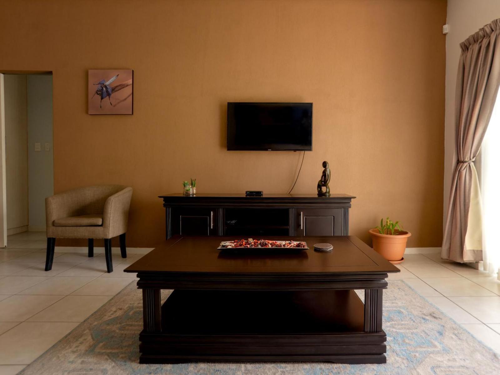 Apartments @ 125 غابورون الغرفة الصورة