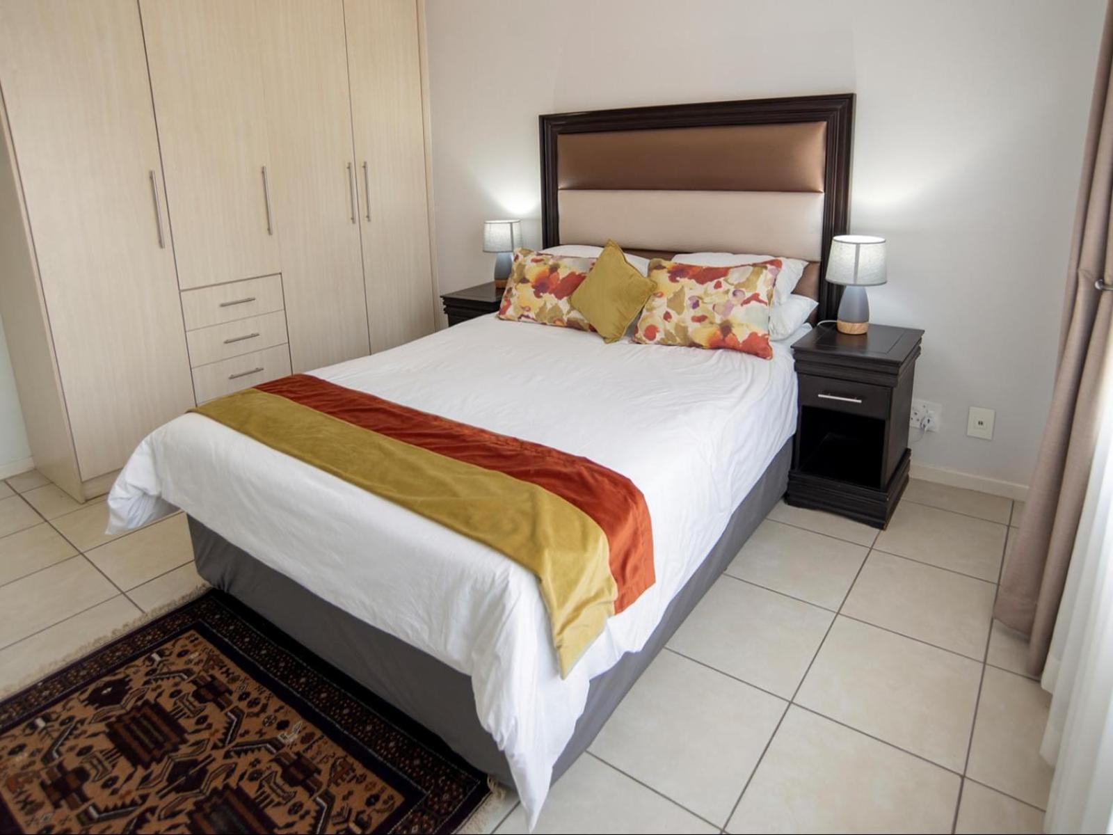 Apartments @ 125 غابورون الغرفة الصورة