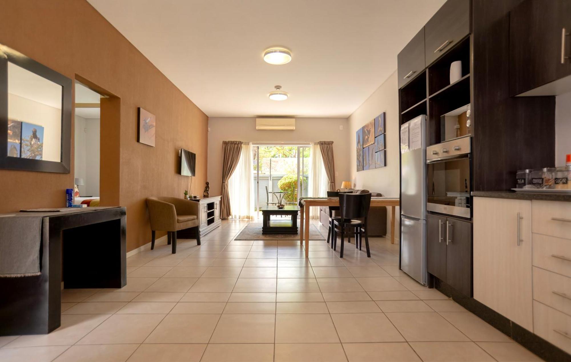Apartments @ 125 غابورون المظهر الخارجي الصورة